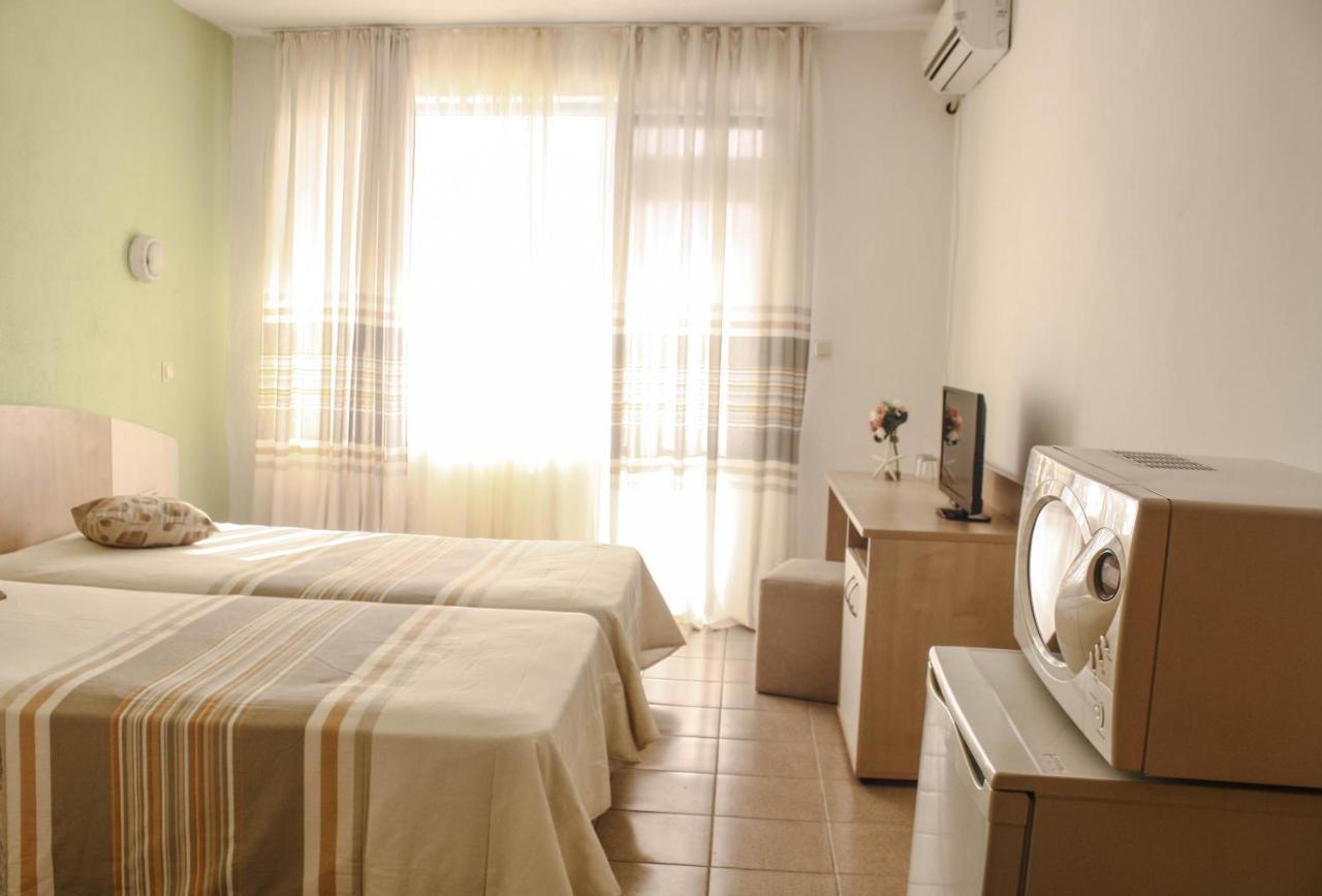 Alba Family Club Hotel Primorsko Eksteriør billede